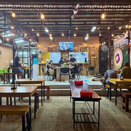 Cheese Hostel Manila 마카티 외부 사진