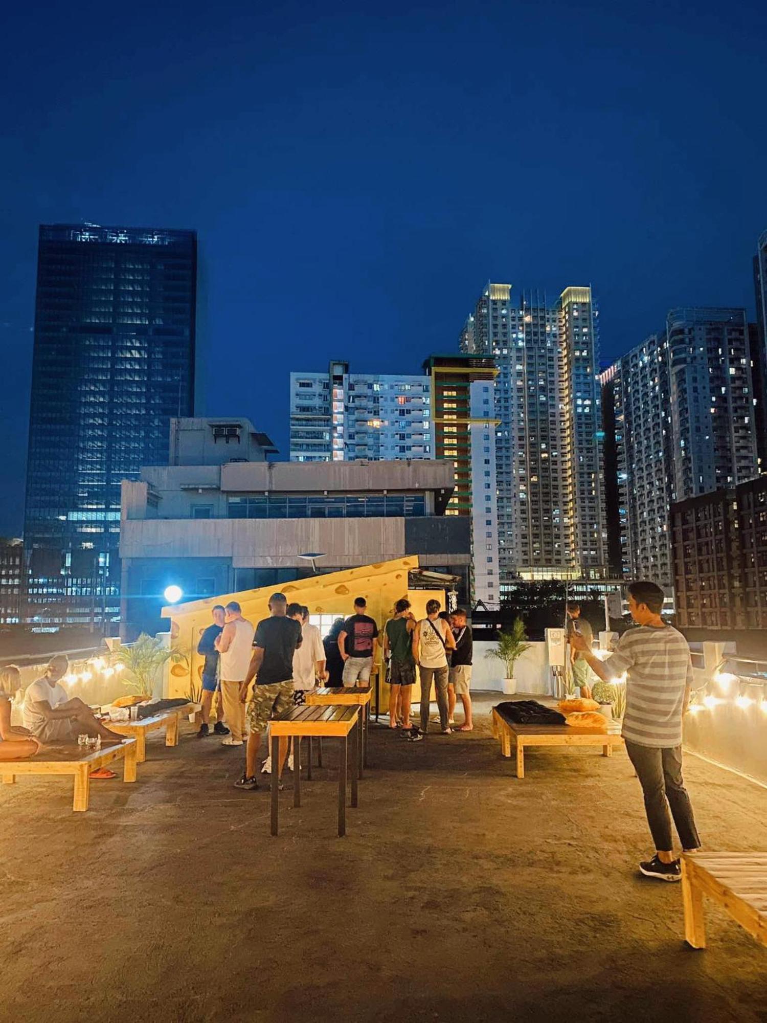 Cheese Hostel Manila 마카티 외부 사진