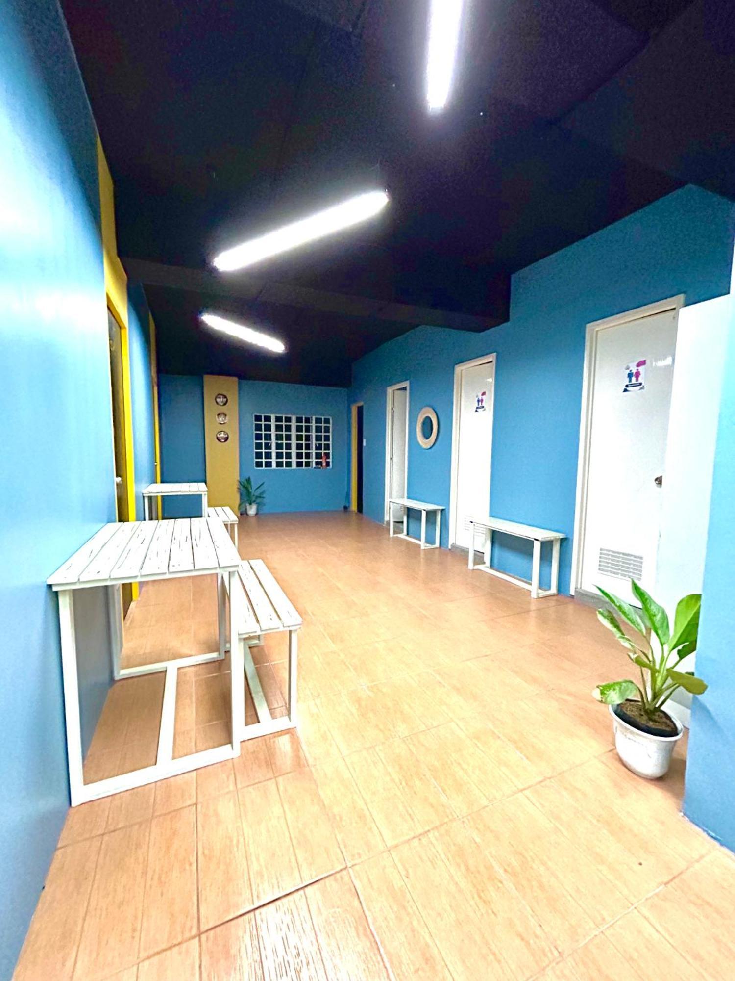 Cheese Hostel Manila 마카티 외부 사진