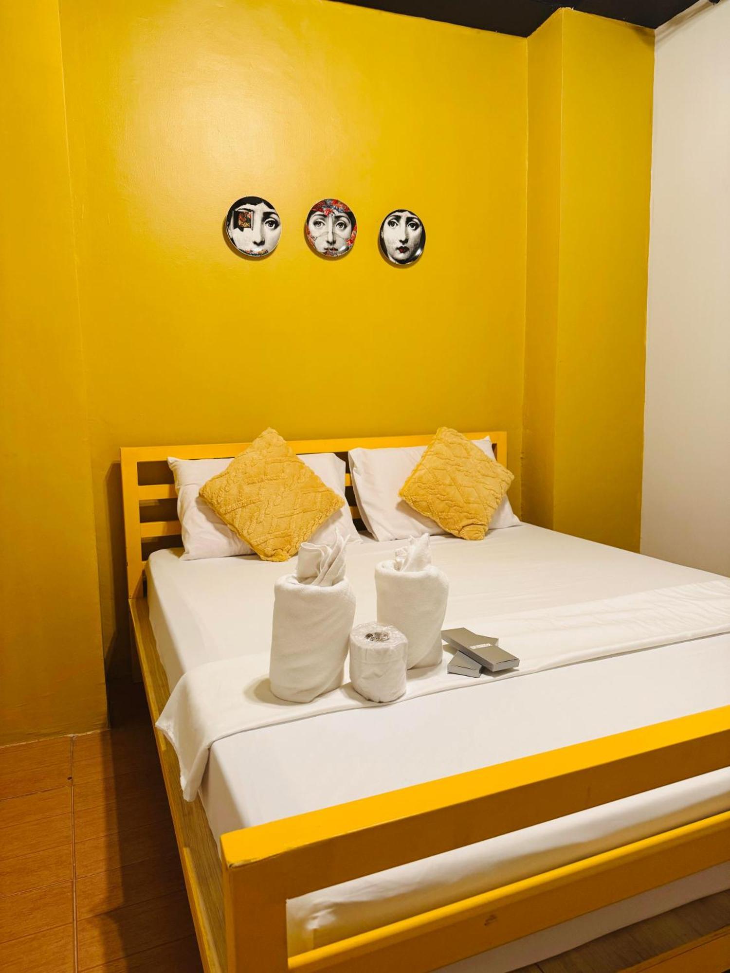Cheese Hostel Manila 마카티 외부 사진