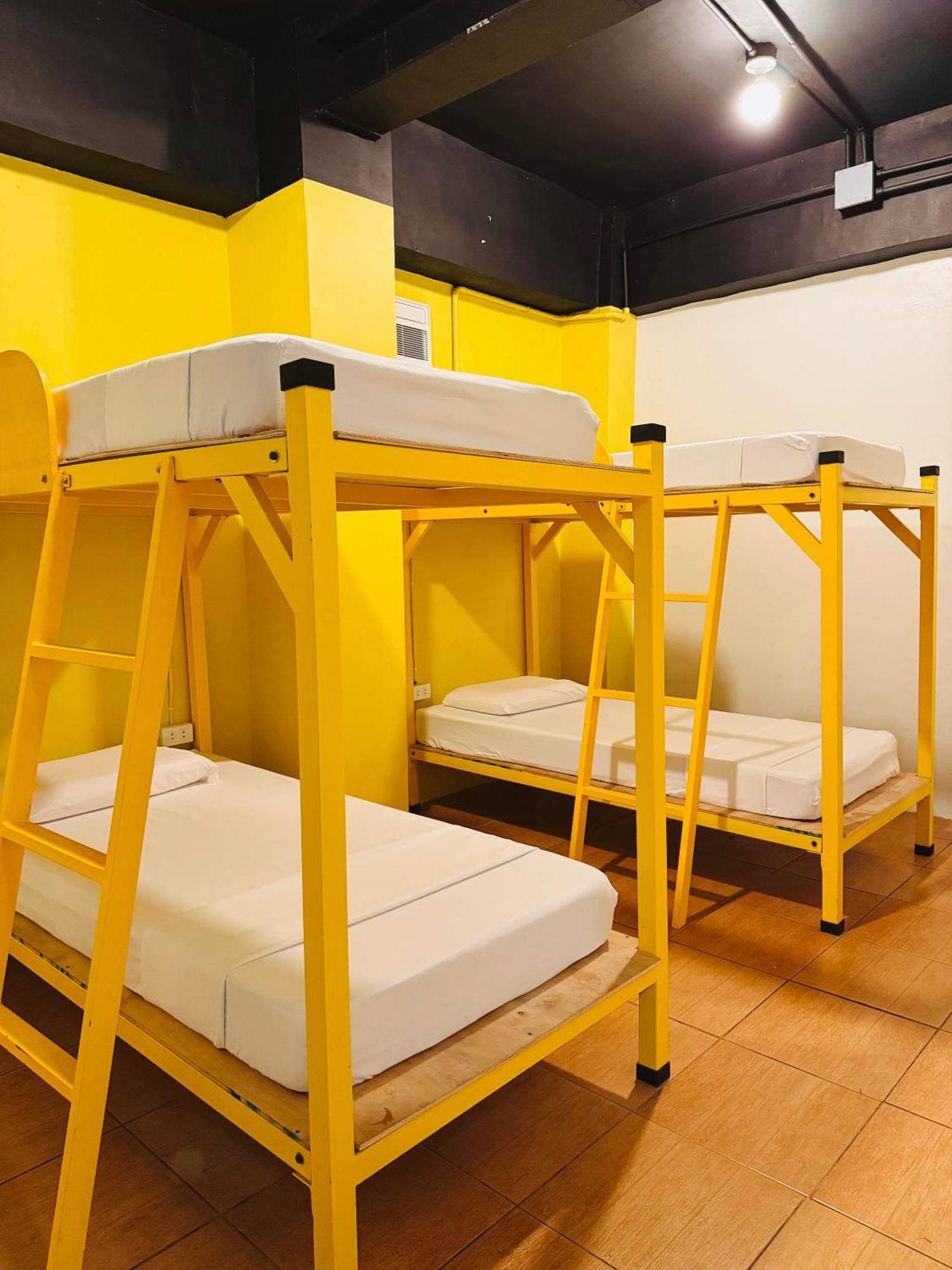 Cheese Hostel Manila 마카티 외부 사진