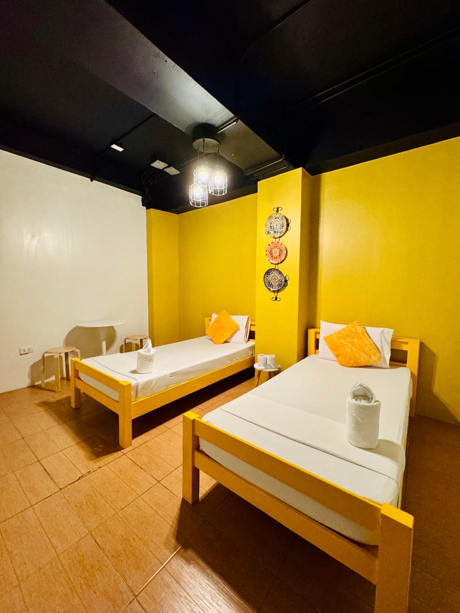 Cheese Hostel Manila 마카티 외부 사진